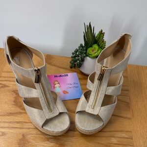 Michael Kors Damita wedge sandals in linen size 9.5